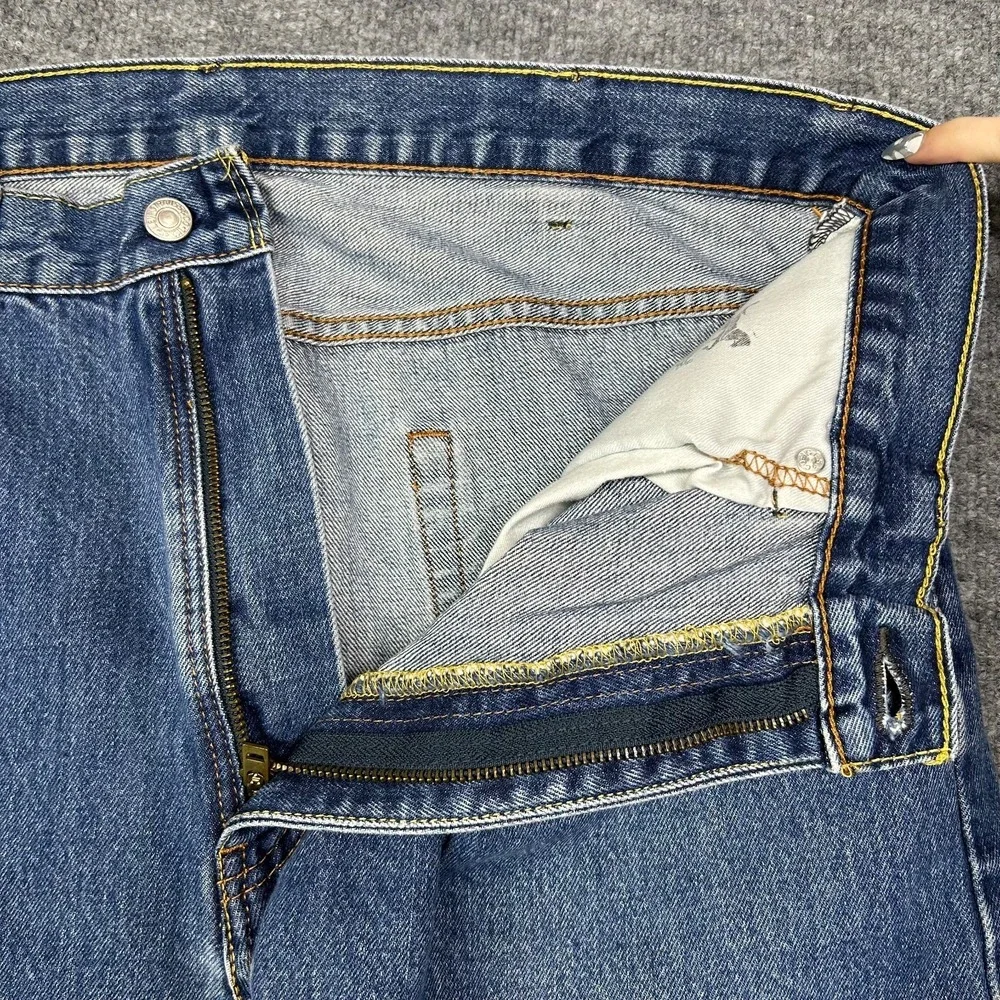 Levi's 550 Jeans Men's Blue Denim Pockets High Rise Relaxed Straight Fit - 38X30